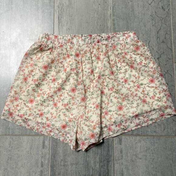 Bailey Rose Floral Elastic Ruffle Waist High Rise Shorts with Liner Size Small - Picture 5 of 11
